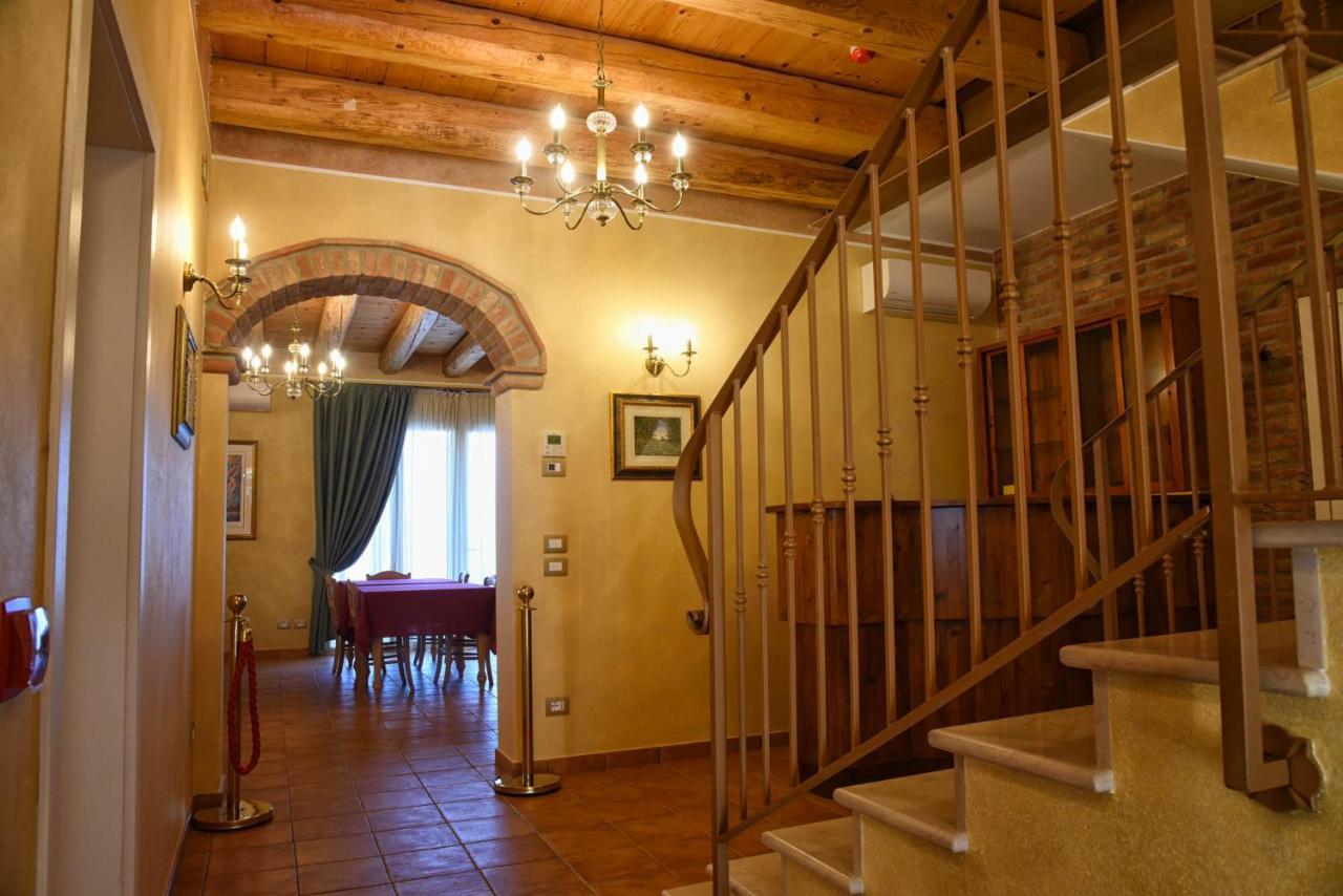Agriturismo Corte Benetti Rovigo Bagian luar foto